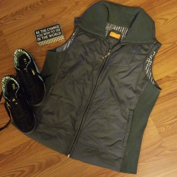 Lucy Jackets & Blazers - Lucy Gray Athletic Vest Size XL💜